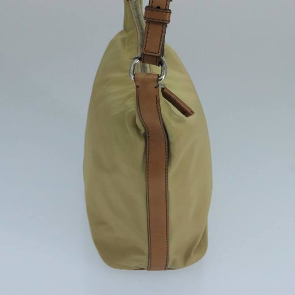 PRADA Shoulder Bag Nylon Beige Auth 104591 - Picture 4 of 16
